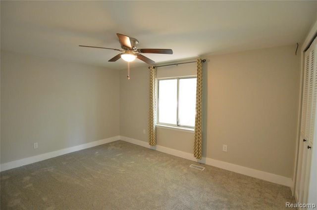 5200 Wishing Well Drive, Grand Blanc, MI 48439