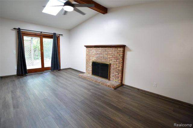 5200 Wishing Well Drive, Grand Blanc, MI 48439