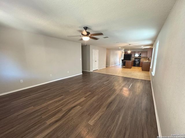 7699 Paraiso Hvn, Boerne, TX 78015