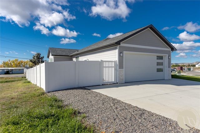 4984 Whisper Way 5, Billings, MT 59106