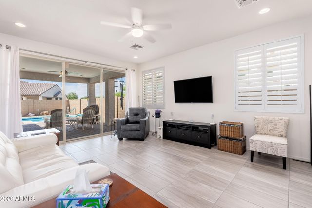 22536 N 100TH Avenue, Peoria, AZ 85383