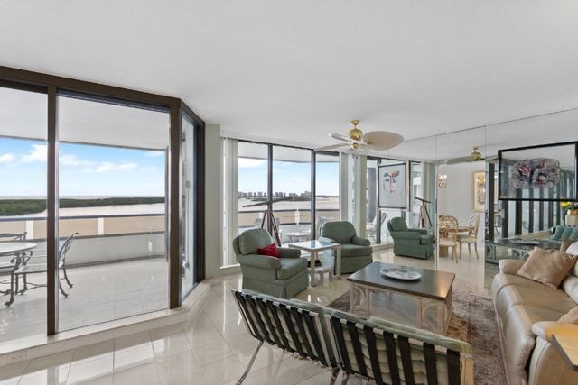 100 Lakeshore Drive 957, North Palm Beach, FL 33408