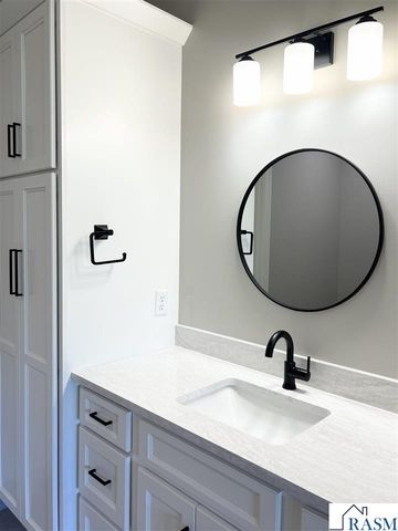 1046 Saba Boulevard, Mankato, MN 56001