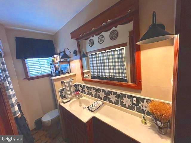 1804 HOFFNAGLE ST, Philadelphia, PA 19152