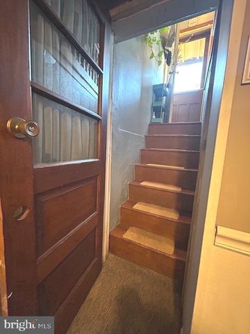 1804 HOFFNAGLE ST, Philadelphia, PA 19152