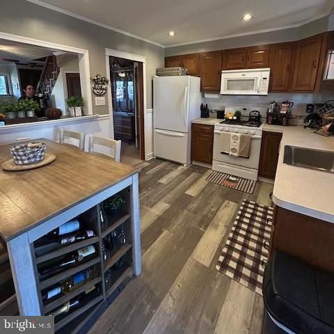 1804 HOFFNAGLE ST, Philadelphia, PA 19152