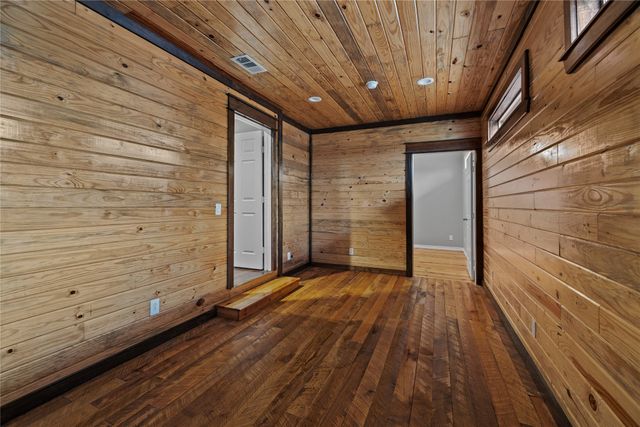 5796 HWY 271 Highway S, Pittsburg, TX 75686