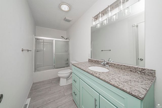 3409 Cedar Lane, Milford, KS 66514