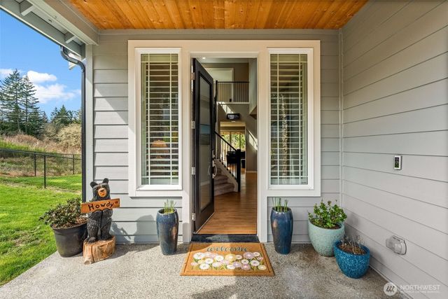 23240 46th Avenue E, Spanaway, WA 98387