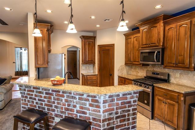 13204 Morning Mist, Choctaw, OK 73020