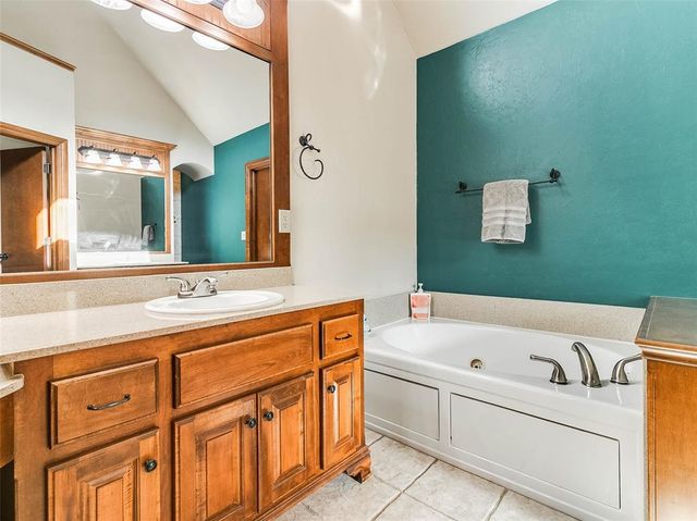 13204 Morning Mist, Choctaw, OK 73020