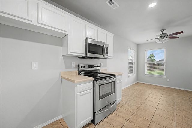 6608 Springwood Street, Bentonville, AR 72713
