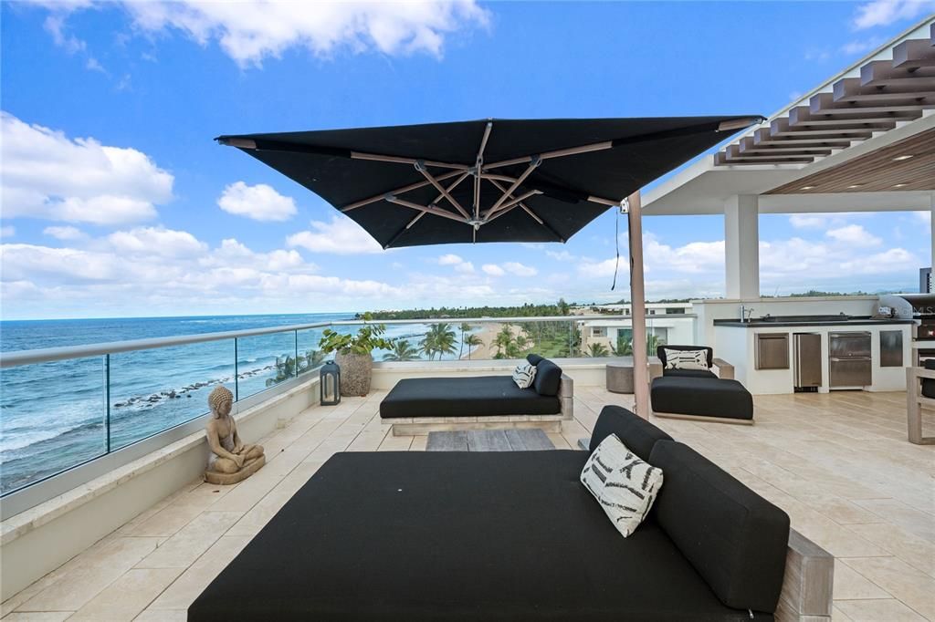 Image 16 of property listing at 200 BEACHFRONT RESIDENCES 4141, Dorado, PR 00646