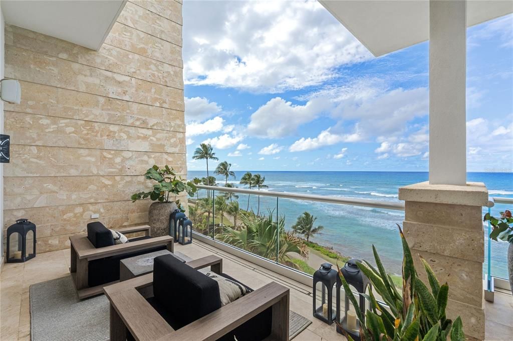 Image 6 of property listing at 200 BEACHFRONT RESIDENCES 4141, Dorado, PR 00646