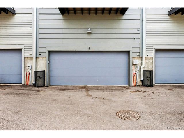 8711 E Hampden Ave 5, Denver, CO 80231