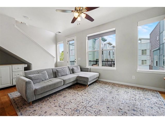 8711 E Hampden Ave 5, Denver, CO 80231