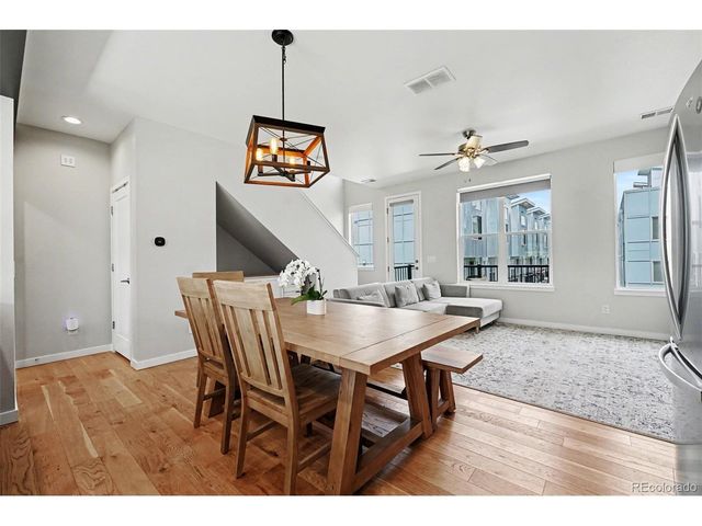 8711 E Hampden Ave 5, Denver, CO 80231