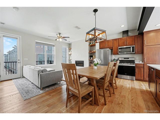 8711 E Hampden Ave 5, Denver, CO 80231