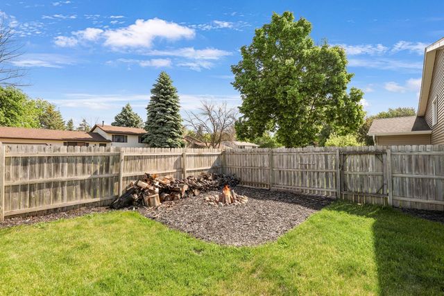 18005 Empire Trail, Farmington, MN 55024
