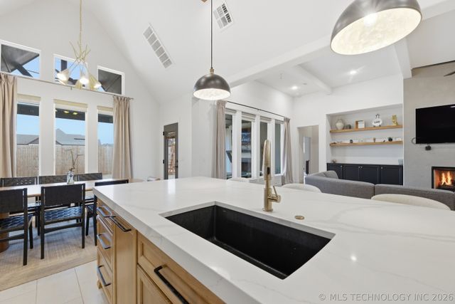 16978 E 41st Place, Tulsa, OK 74134