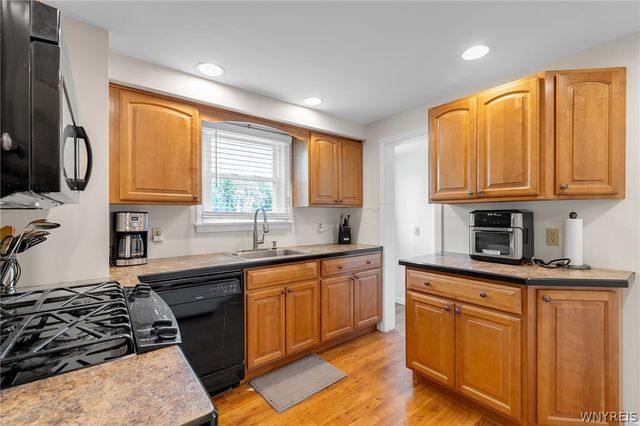 201 Lamont Drive, Amherst, NY 14226