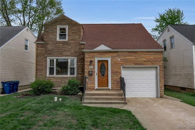 201 Lamont Drive, Amherst, NY 14226