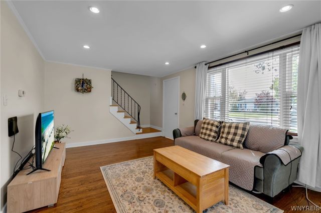 201 Lamont Drive, Amherst, NY 14226