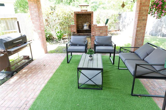 8802 Willacy Court, Houston, TX 77064