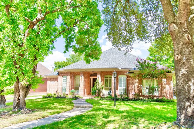 8802 Willacy Court, Houston, TX 77064