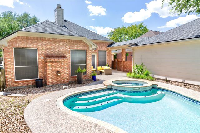 8802 Willacy Court, Houston, TX 77064