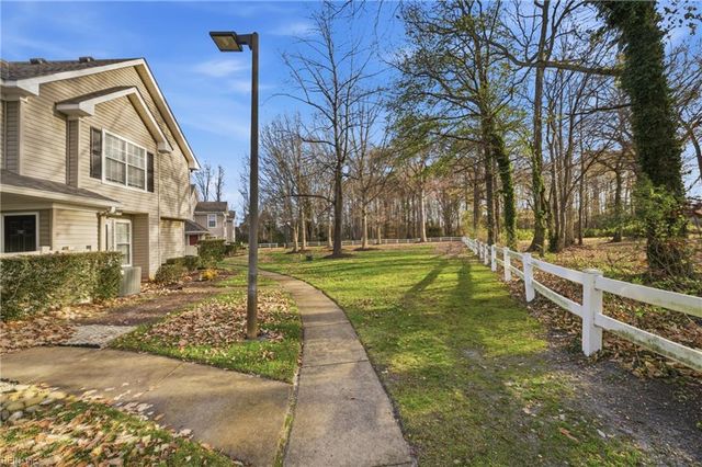 3829 Lasalle Dr Apt 110, Virginia Beach, VA 23453