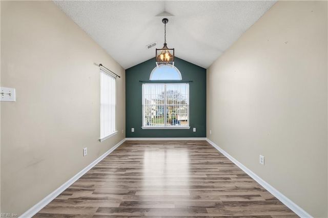 3829 Lasalle Dr Apt 110, Virginia Beach, VA 23453