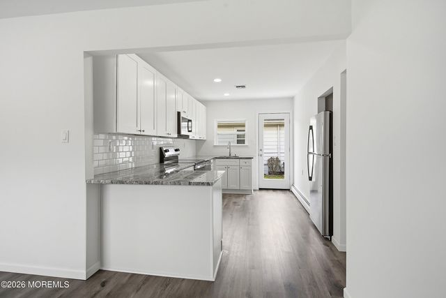 7 Frederiksted Street, Toms River, NJ 08757