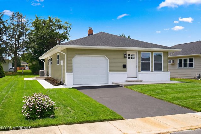 7 Frederiksted Street, Toms River, NJ 08757