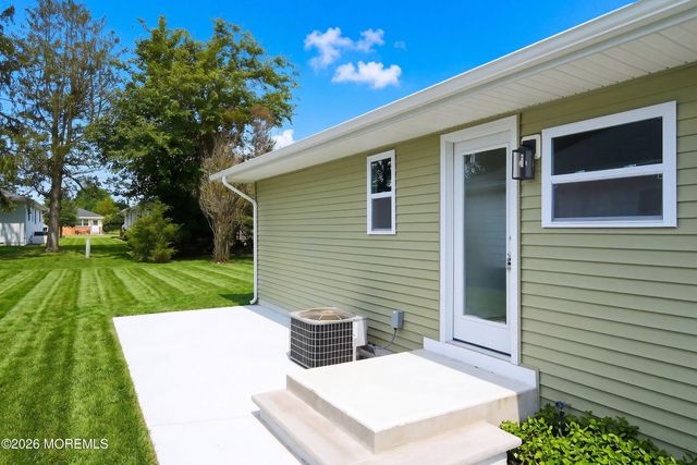 7 Frederiksted Street, Toms River, NJ 08757