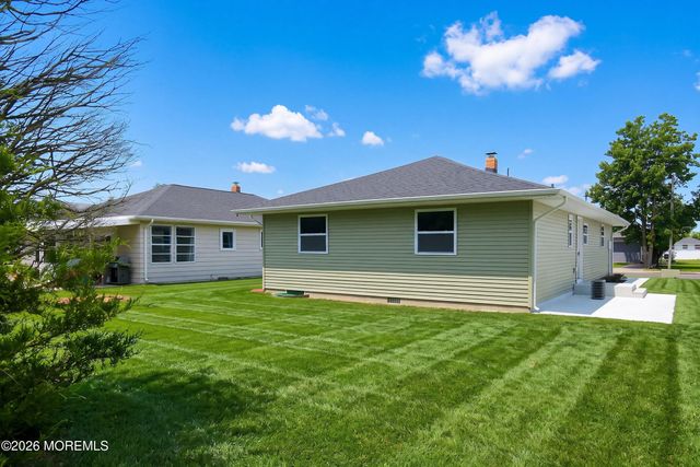 7 Frederiksted Street, Toms River, NJ 08757