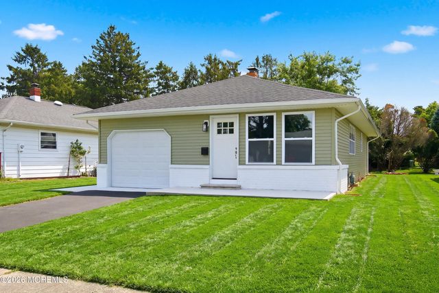 7 Frederiksted Street, Toms River, NJ 08757