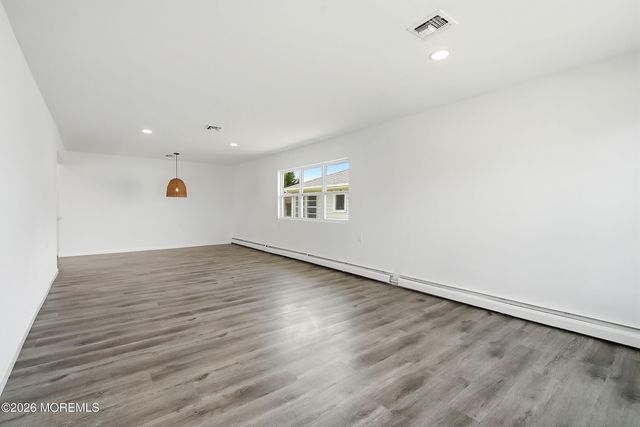 7 Frederiksted Street, Toms River, NJ 08757