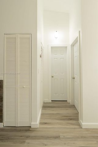 6725 NW 192nd Ln 0, Hialeah, FL 33015