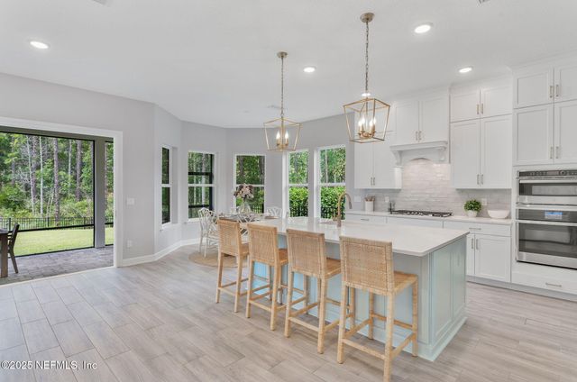 695 PALM CREST Drive, Ponte Vedra, FL 32081