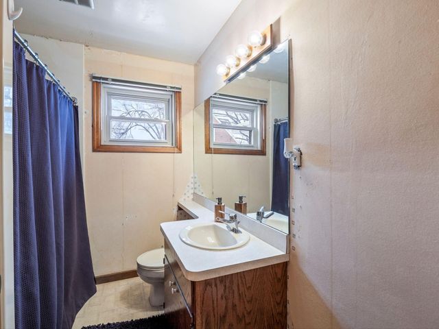 1025 Fisher AVE, Salem, VA 24153