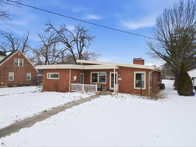 1025 Fisher AVE, Salem, VA 24153