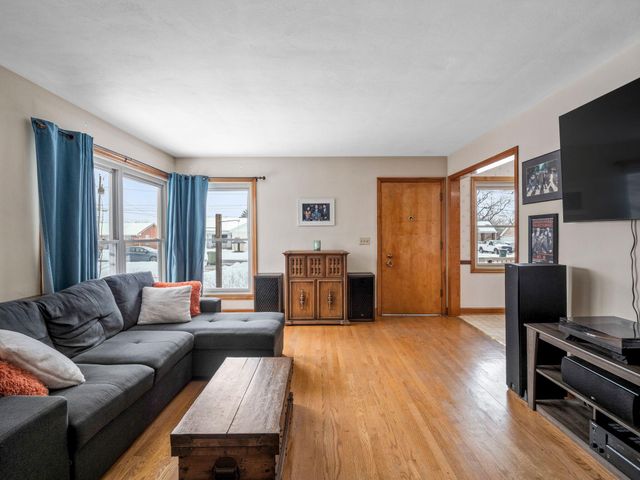 1025 Fisher AVE, Salem, VA 24153