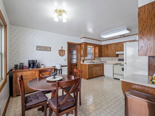 1025 Fisher AVE, Salem, VA 24153