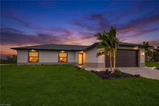 924 NE 20th ST, Cape Coral, FL 33909