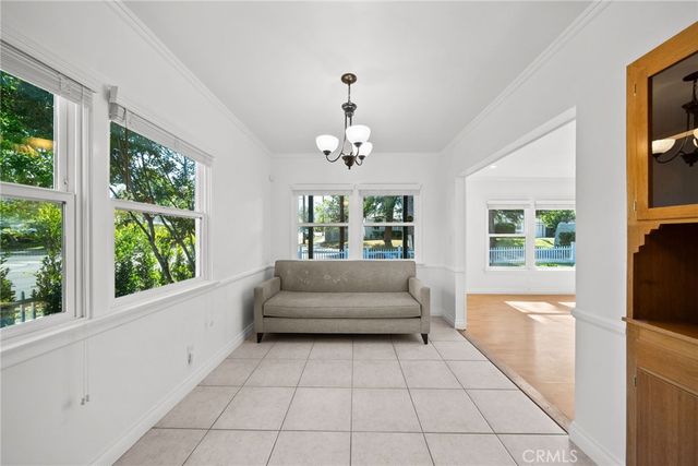 10257 Mcvine Avenue, Sunland, CA 91040