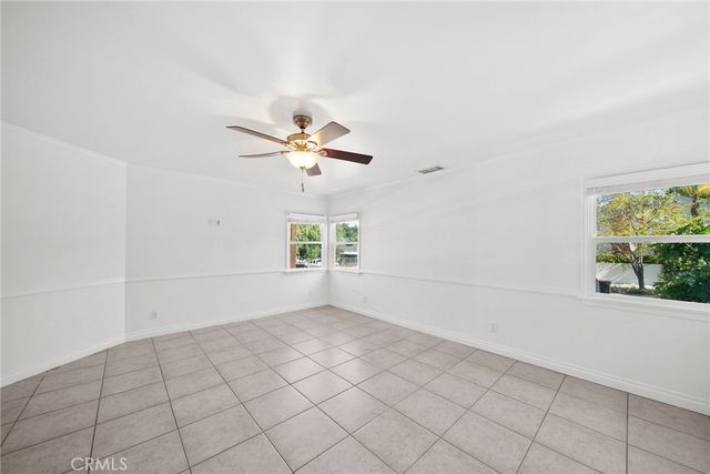 10257 Mcvine Avenue, Sunland, CA 91040