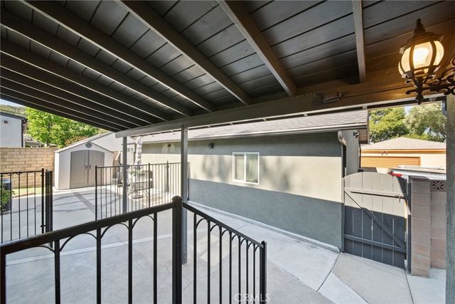 10257 Mcvine Avenue, Sunland, CA 91040
