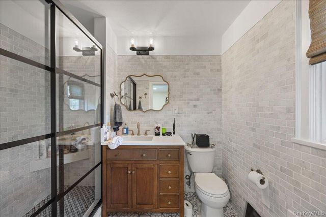 311 Lyncroft Road, New Rochelle, NY 10804