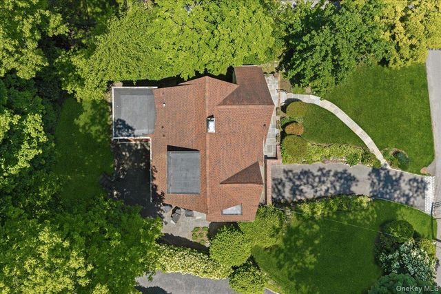 311 Lyncroft Road, New Rochelle, NY 10804
